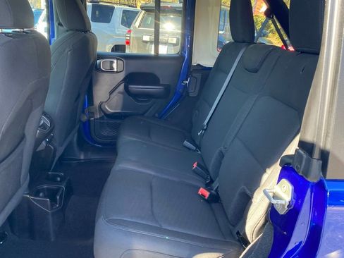 Used 2020 Jeep Wrangler Unlimited Sport image 8