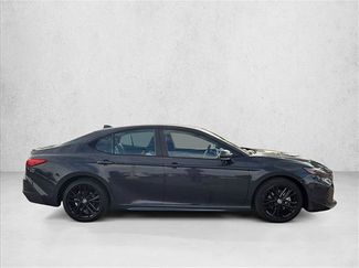Used 2025 Toyota Camry SE FWD video 4