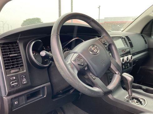 Used 2020 Toyota Sequoia TRD Sport w/ TRD Sport Premium Package RWD image 9