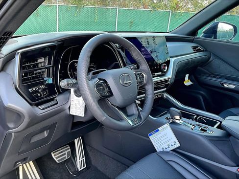 New 2026 Lexus TX 500h F SPORT Performance Premium image 10