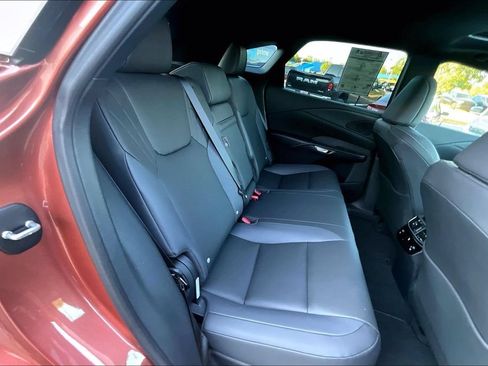Used 2025 Lexus RX 350 Premium w/ Convenience Package FWD image 24