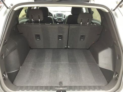 Used 2020 Chevrolet Equinox LT image 12