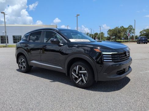 Certified 2026 Nissan Kicks SV FWD image 2