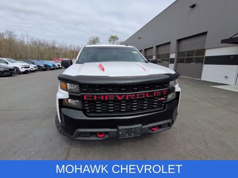 Used 2020 Chevrolet Silverado 1500 Custom Trail Boss w/ Custom Convenience Package AWD/4WD image 7