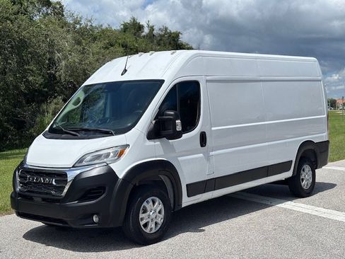 Used 2024 RAM ProMaster 2500 w/ Quick Order Package 22G SLT FWD image 1