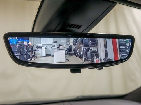 Used 2020 Cadillac XT5 Premium Luxury image 18