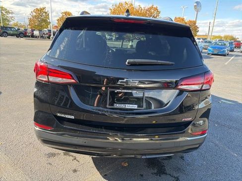 Used 2022 Chevrolet Equinox RS w/ RS Leather Package image 8