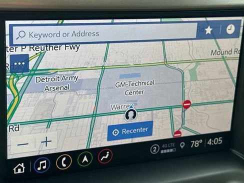 Used 2023 GMC Acadia Denali w/ Denali Technology Package AWD/4WD image 29