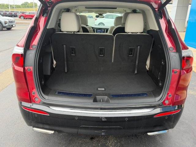 Used 2022 Buick Enclave Essence w/ Experience Buick Package AWD/4WD image 7