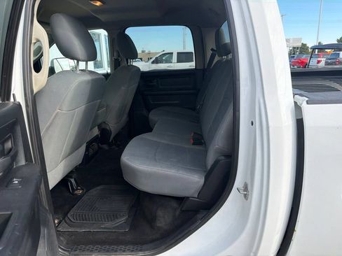 Used 2014 RAM 1500 ST w/ SXT Appearance Group AWD/4WD image 17