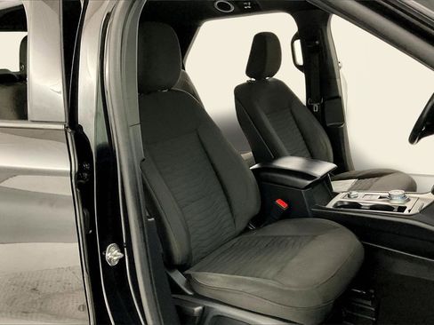 Used 2020 Ford Explorer XLT w/ Cold Weather Package image 25