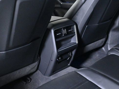 Certified 2023 Porsche Cayenne image 20