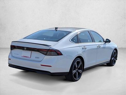 Used 2024 Honda Accord Sport image 5