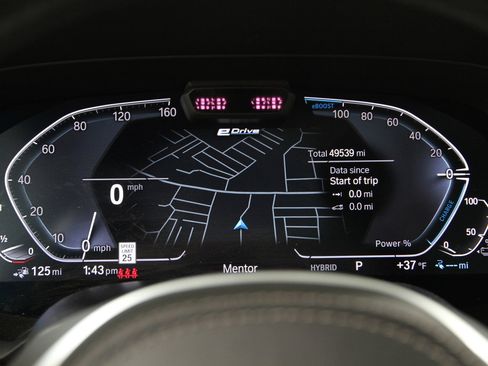 Certified 2023 BMW X5 xDrive45e w/ Executive Package image 9