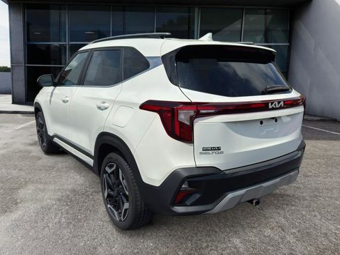 Used 2024 Kia Seltos SX w/ SX Sunroof Package AWD/4WD image 7