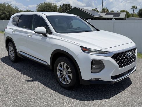 Used 2020 Hyundai Santa Fe SEL FWD image 3