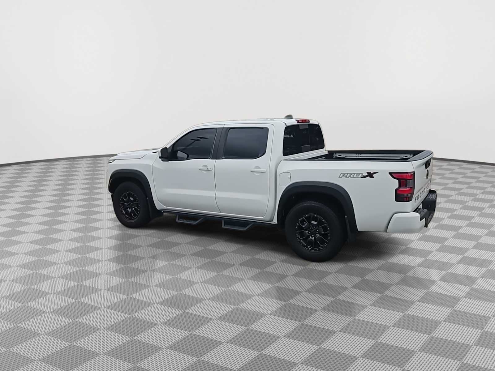 Used 2024 Nissan Frontier Pro-X w/ Pro Premium Package RWD image 6