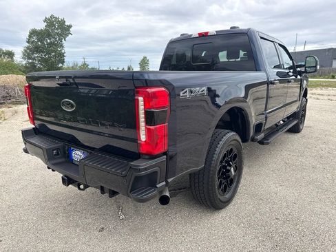 Used 2024 Ford F250 XLT w/ Black Appearance Package AWD/4WD image 10