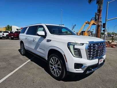 New 2026 GMC Yukon XL Denali w/ Denali Reserve Package