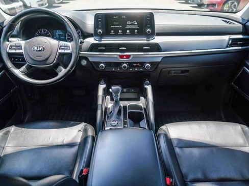 Used 2021 Kia Telluride S AWD/4WD image 9
