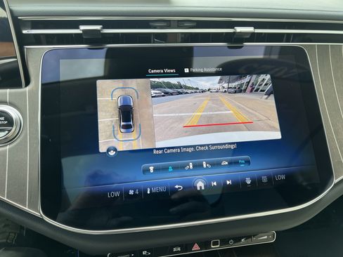 Certified 2025 Mercedes-Benz E 350 Sedan image 40