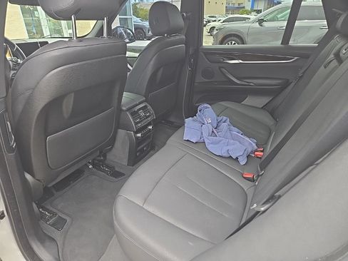 Used 2018 BMW X5 sDrive35i RWD image 10