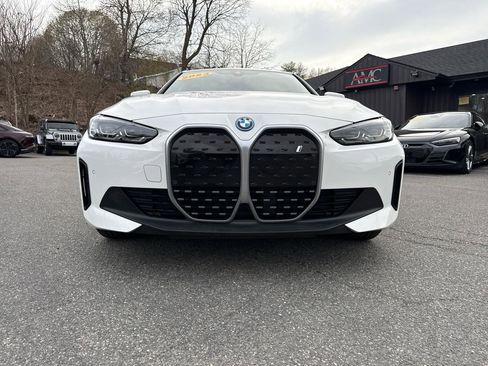 Used 2023 BMW i4 eDrive35 w/ Premium Package image 10