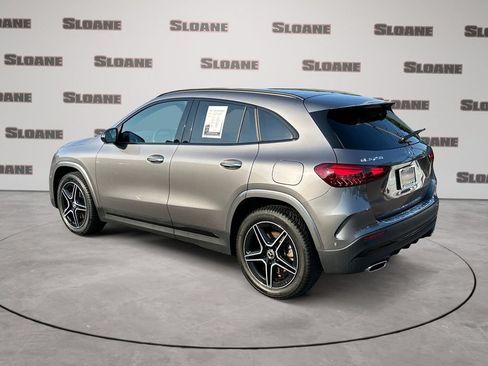 Used 2025 Mercedes-Benz GLA 250 4MATIC image 3