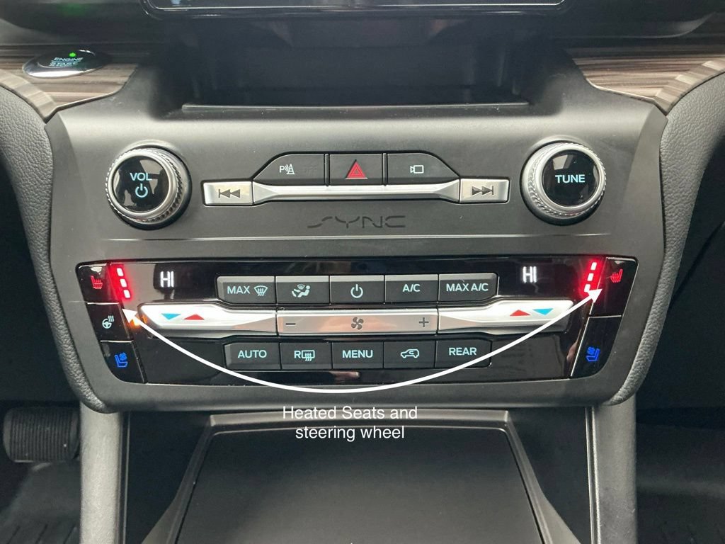 Used 2020 Ford Explorer Limited w/ Class III Trailer Tow Package AWD/4WD image 13