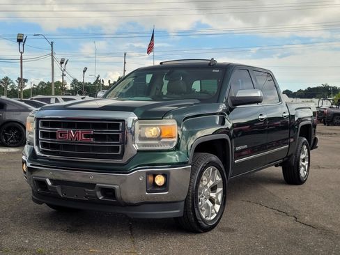 Used 2015 GMC Sierra 1500 SLT w/ SLT Crew Cab Value Package AWD/4WD image 4