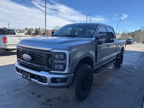 Used 2024 Ford F250 XLT w/ Tremor Off-Road Package image 2