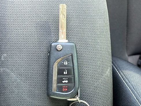 Used 2023 Toyota Corolla LE FWD image 21