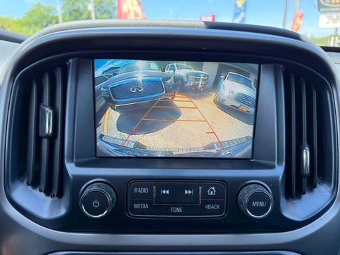 Used 2017 Chevrolet Colorado Z71 AWD/4WD image 21