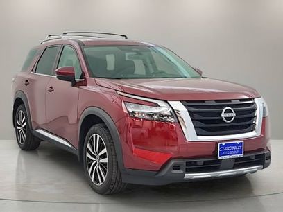 Certified 2025 Nissan Pathfinder Platinum w/ Cargo Package