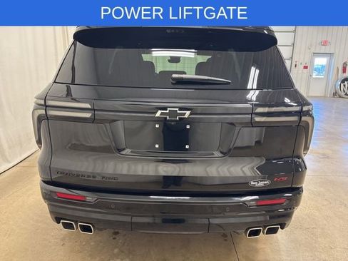 Used 2025 Chevrolet Traverse RS w/ LPO, Floor Liner Package AWD/4WD image 6