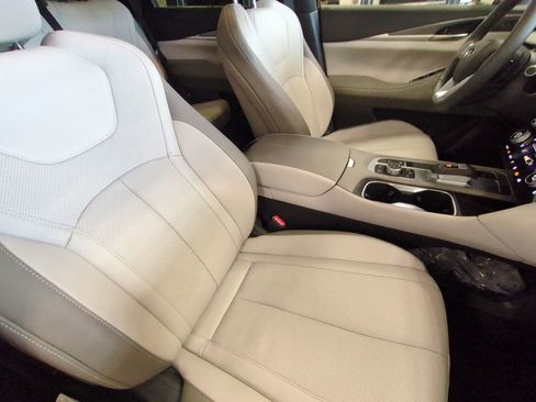 Used 2026 INFINITI QX60 Luxe w/ Cargo Package image 22