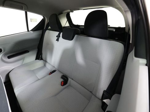 Used 2014 Toyota Prius C One image 15