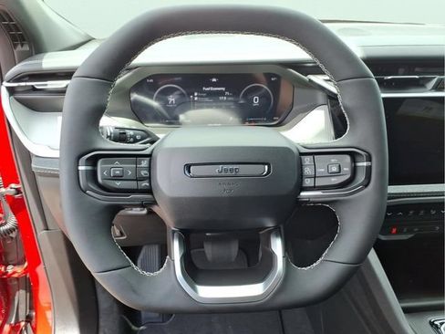 New 2026 Jeep Cherokee Laredo AWD/4WD image 19
