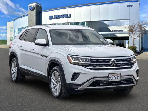 Used 2023 Volkswagen Atlas Cross Sport SE image 5