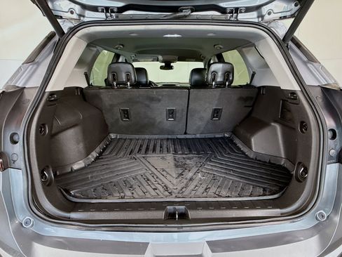 Used 2020 GMC Terrain SLT w/ Preferred Package image 36