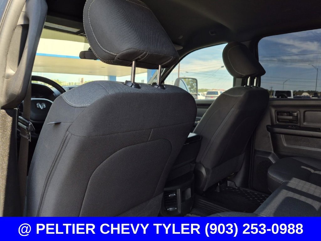 Used 2024 RAM 2500 Tradesman w/ Chrome Appearance Group AWD/4WD image 31