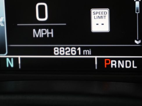 Used 2018 Chevrolet Silverado 1500 High Country image 21