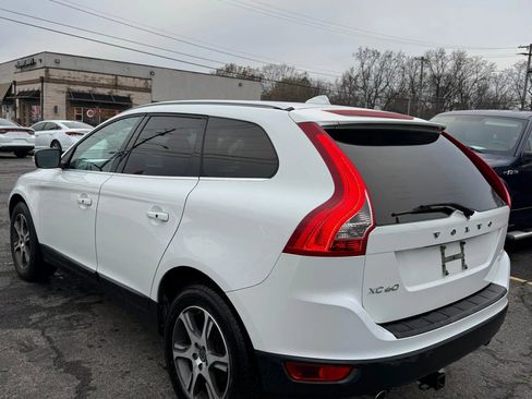 Used 2013 Volvo XC60 T6 image 9