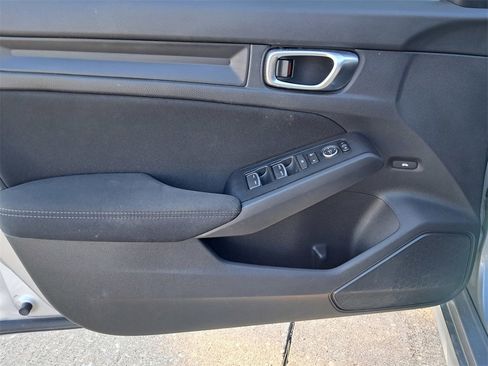 Used 2022 Honda Civic Sport image 17