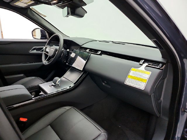 New 2026 Land Rover Range Rover Velar S AWD/4WD image 17