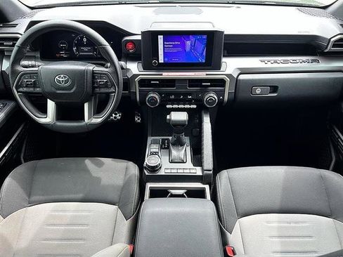 Used 2024 Toyota Tacoma TRD Sport image 20
