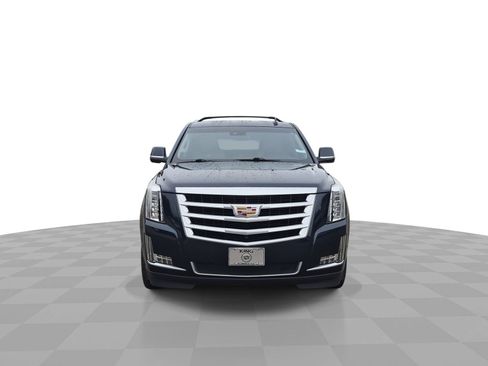 Certified 2019 Cadillac Escalade Luxury RWD image 3