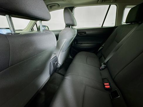 Used 2024 Toyota Corolla Cross LE FWD image 24
