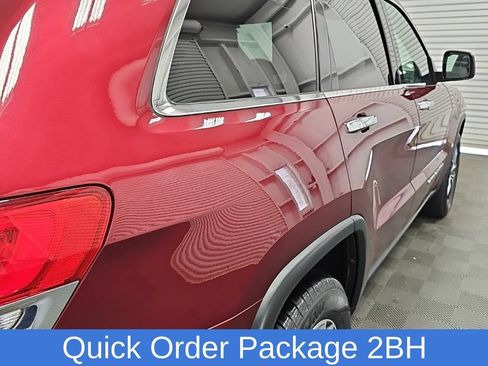 Used 2019 Jeep Grand Cherokee Limited AWD/4WD image 10