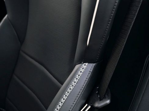 Used 2023 McLaren GT RWD image 16